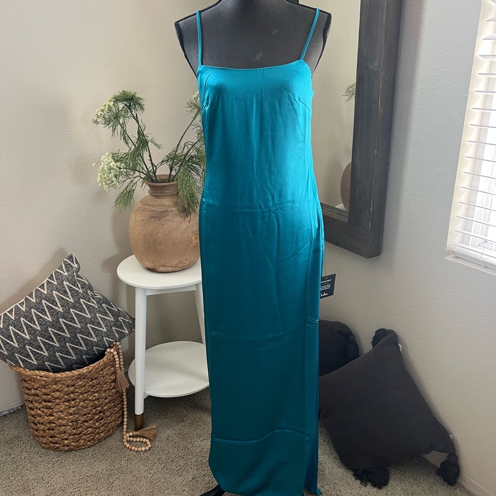 Lulu's Vibrant Teal Maxi Dress